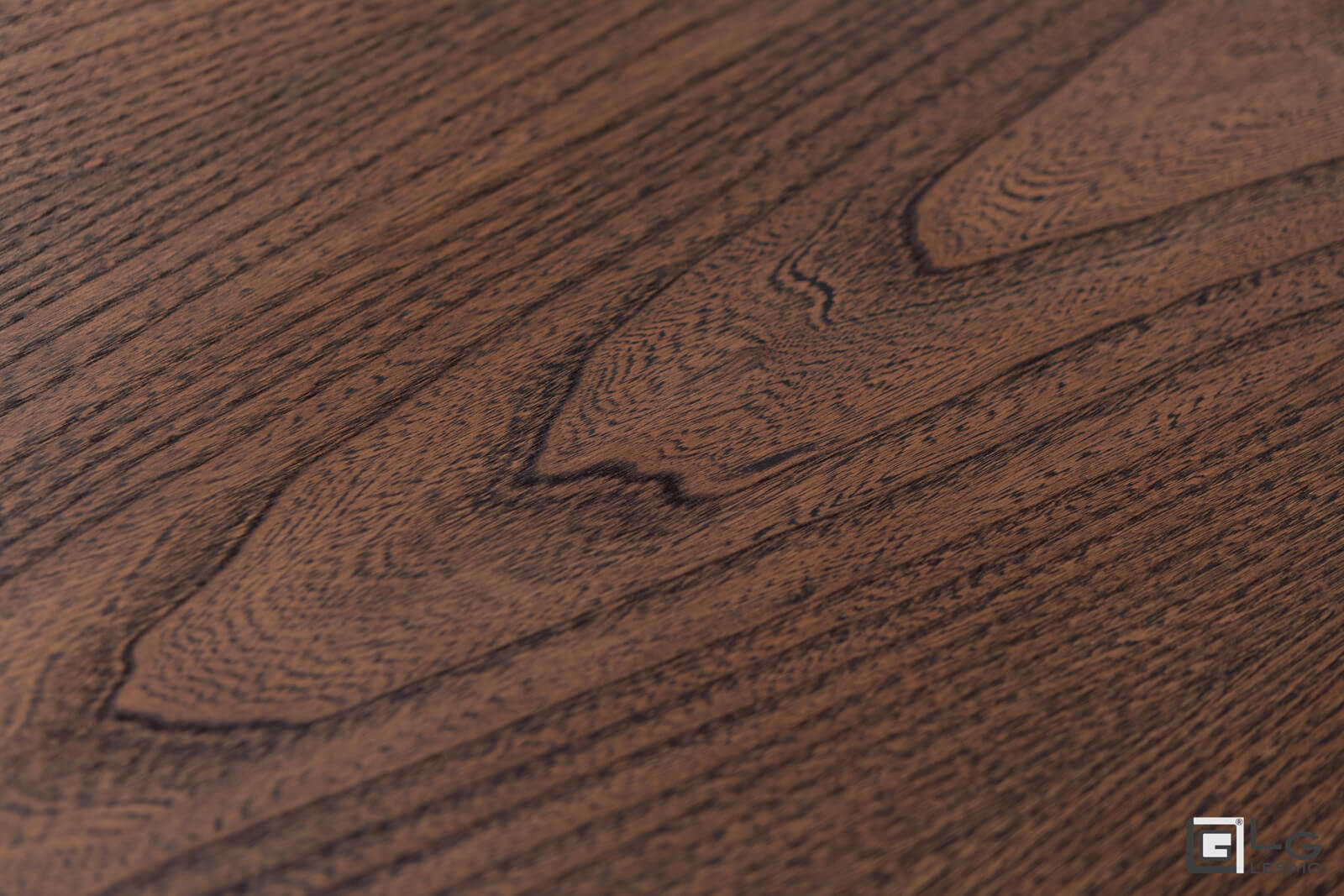 EXTENDABLE TABLE<br>Finish: Modern Coffee Elm<br>up to 14 seats