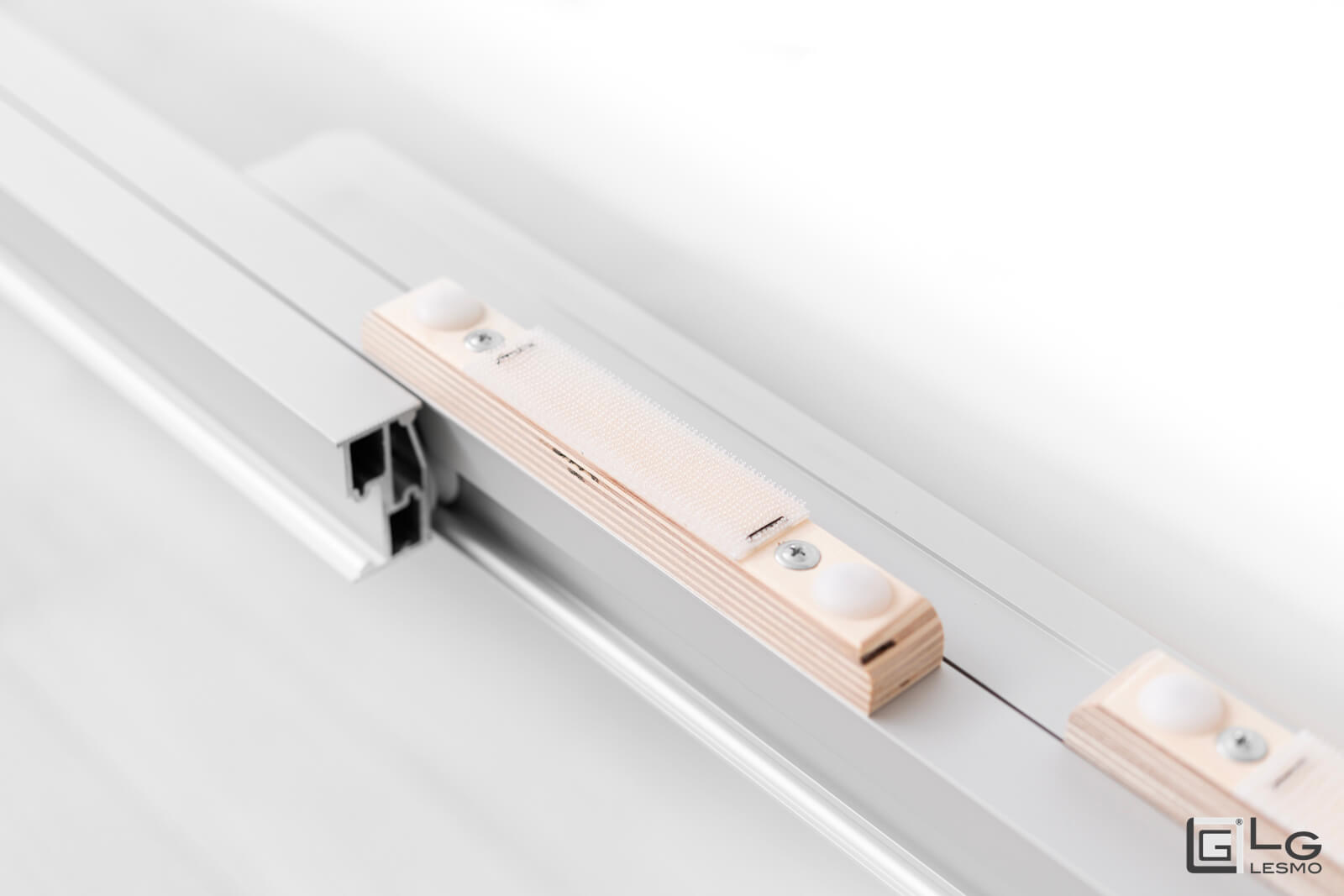 EXTENDABLE TABLE<br>Finish: Modern Coffee Elm<br>up to 14 seats