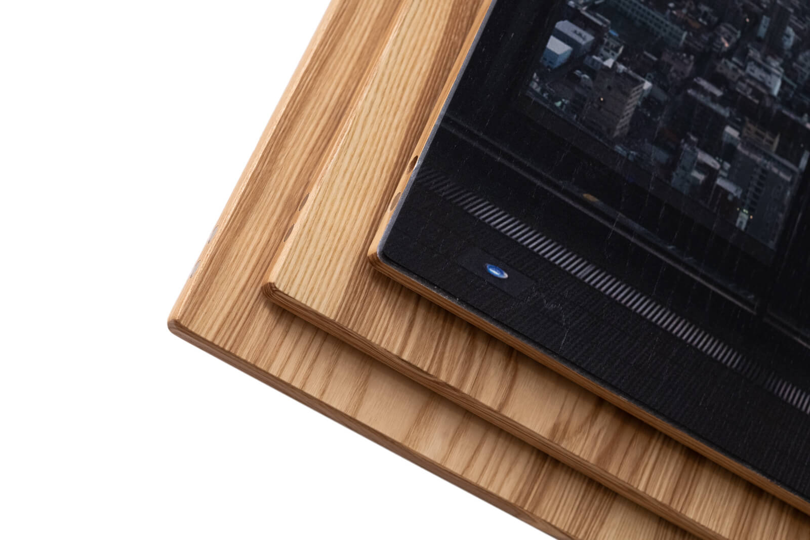 TAVOLO ALLUNGABILE<br>Finitura: Frassino Oliva e Frassino Nero<br>fino a 14 posti