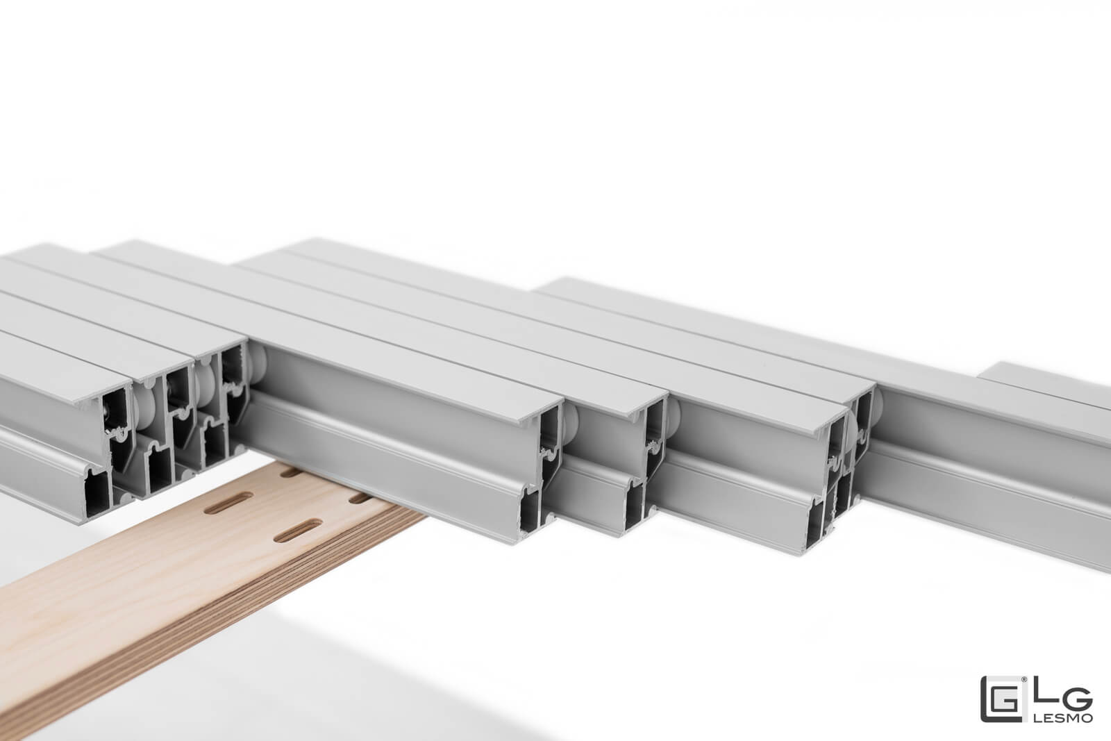 EXTENDABLE CONSOLE<br>Finish: Canaletto Walnut Natural Wood<br>up to 12 seats