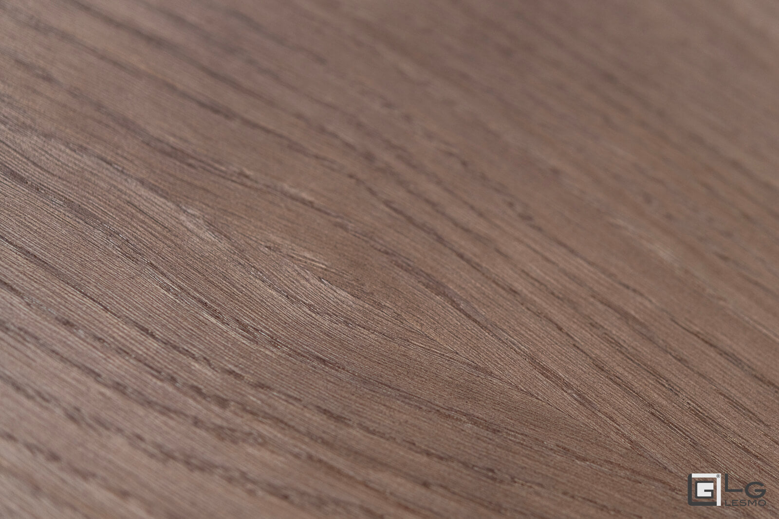 TRANSFORMABLE COFFEE TABLE<br>Finish: Tobacco Oak<br>up to 8 seats