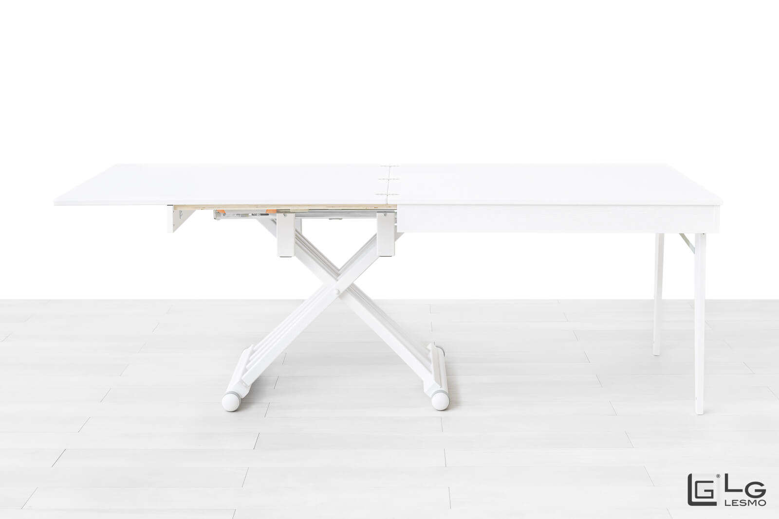 TRANSFORMABLE COFFEE TABLE<br>Finish: White Oak<br> up to 10 seats