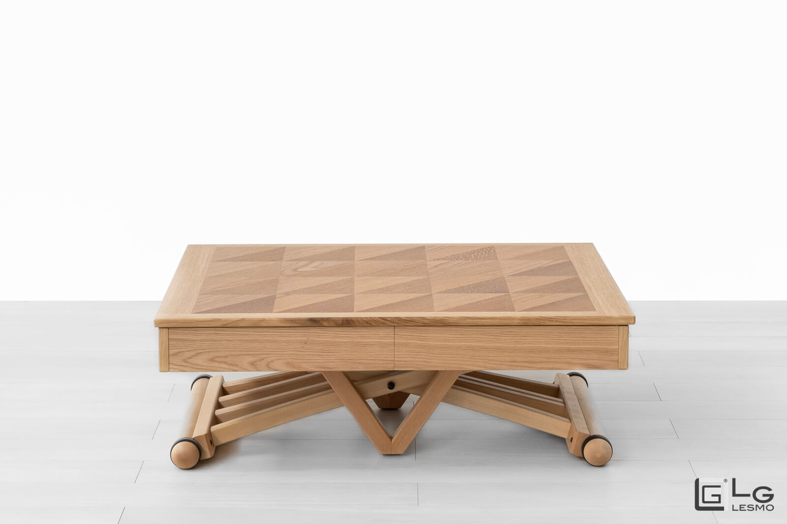 TAVOLINO ALLUNGABILE<br>Finitura: Rovere<br>Posti a sedere: Fino a 10