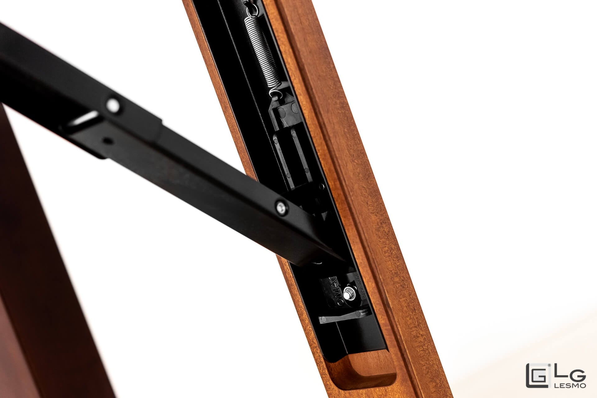 TAVOLO ALLUNGABILE<br>Finitura: Arte Povera<br>Fino a 14 posti