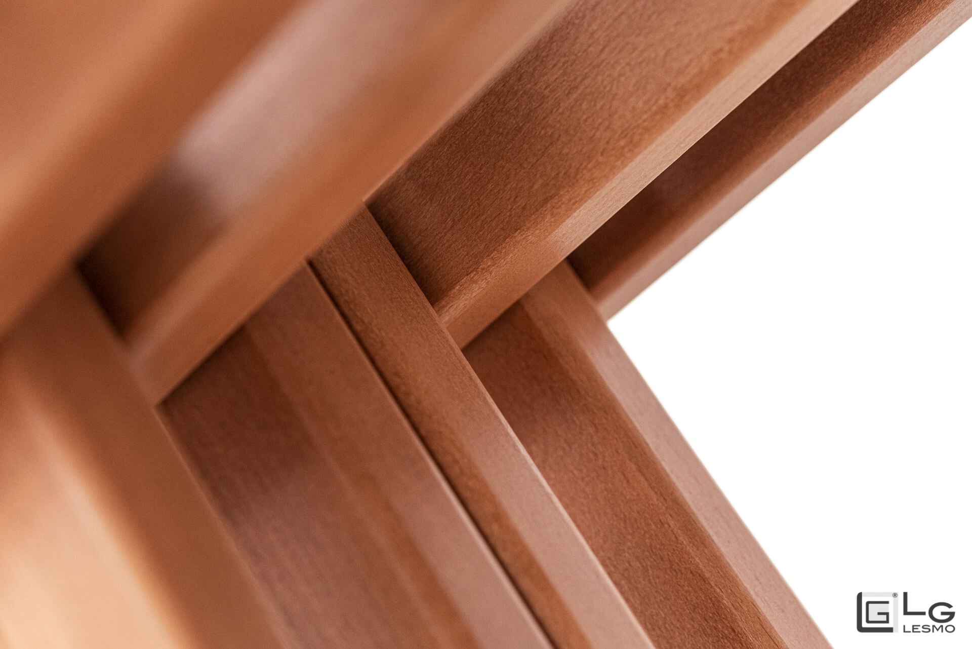 TAVOLINO DA CAFFÈ ALLUNGABILE<br>Finitura: Ciliegio Americano<br>Fino a 14 posti