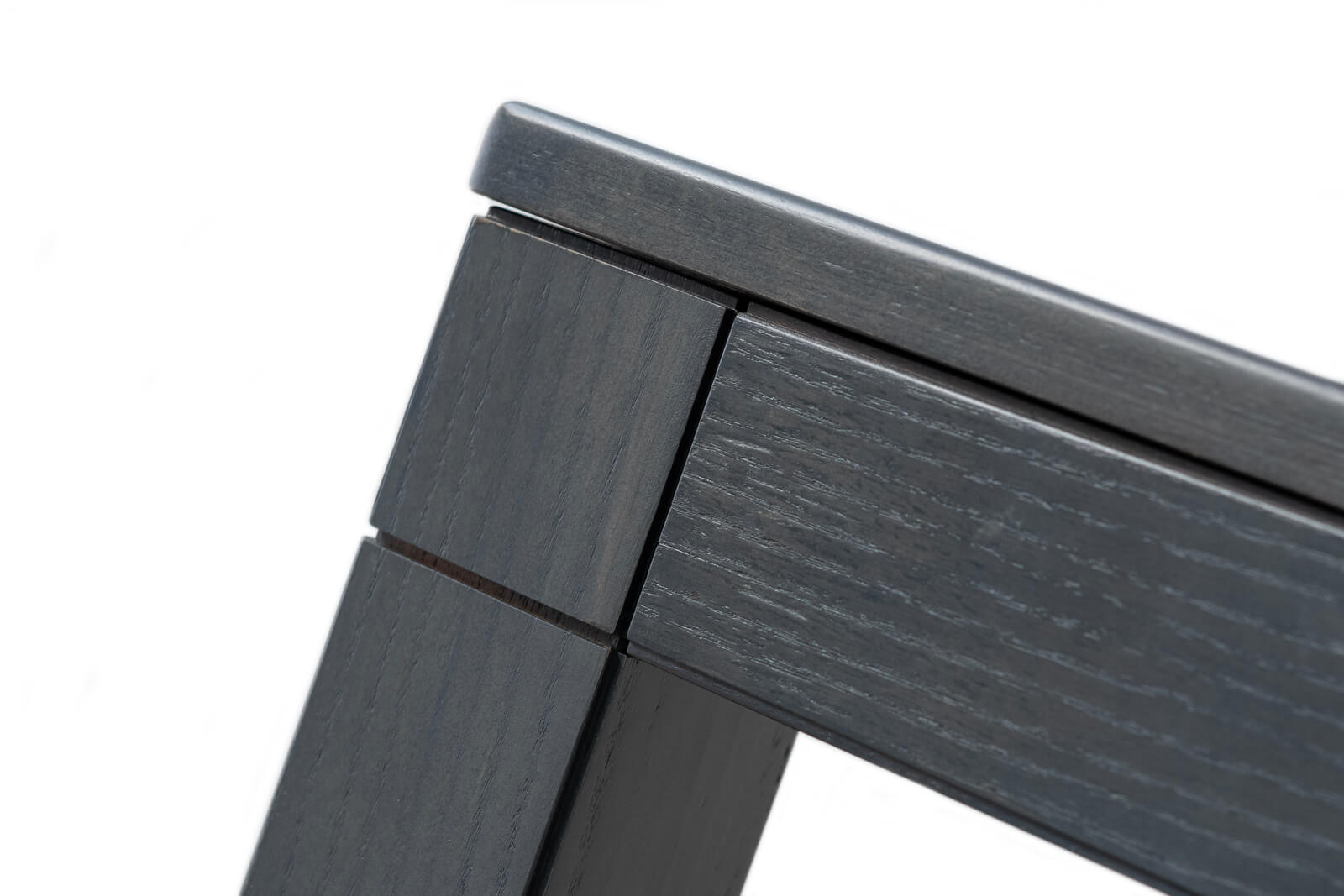 TAVOLO ALLUNGABILE<br>Finitura: Frassino Antracite<br>Fino a 10 posti