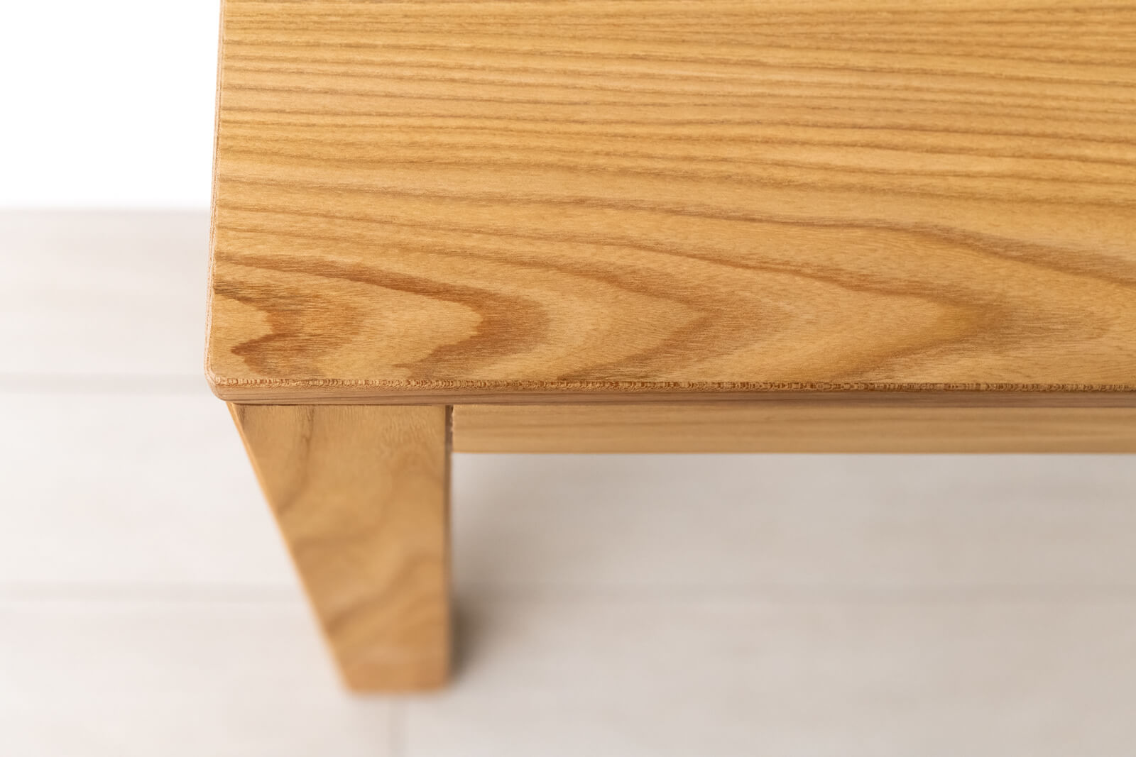 CONSOLLE ALLUNGABILE<br>Finitura: Olmo<br>Fino a 12 posti