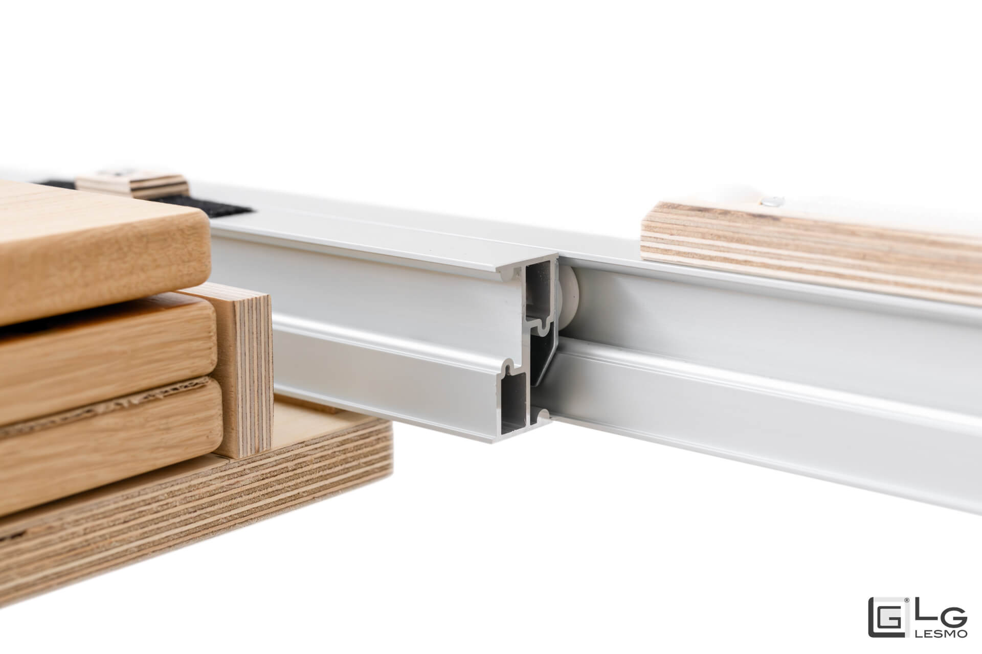 EXTENDABLE TABLE<br>Finish: Raw Oak<br>up to 12 seats