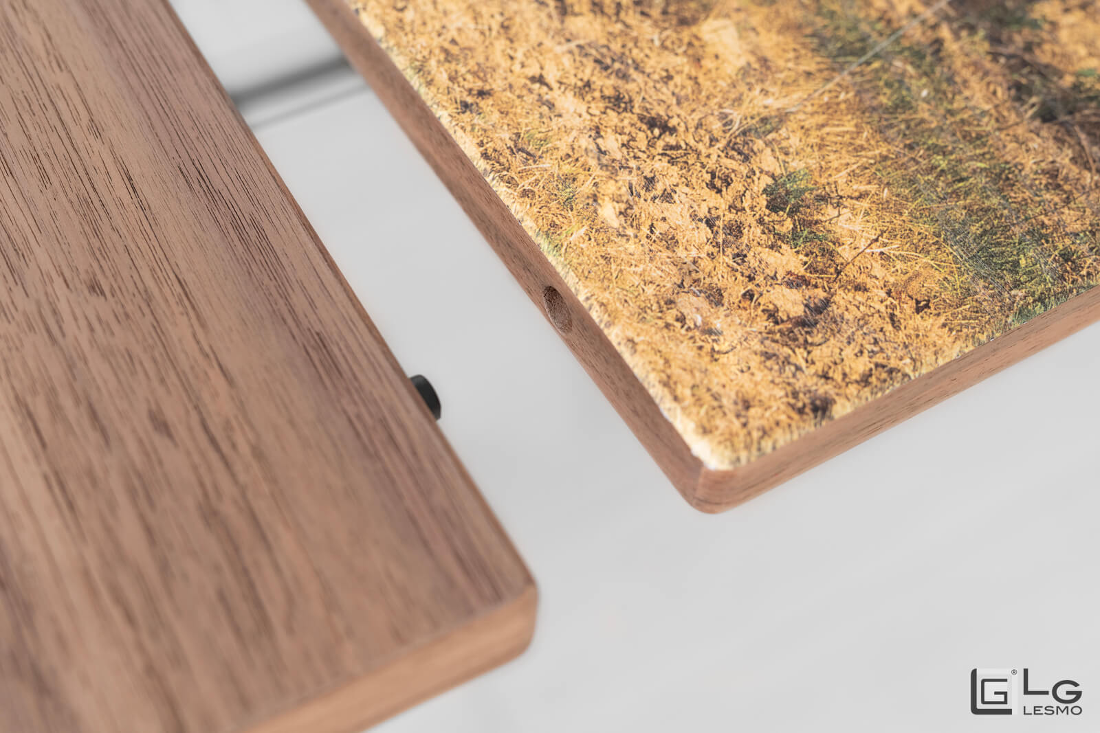 CONSOLLE ALLUNGABILE<br>Finitura: Noce Canaletto Naturale<br>fino a 12 posti