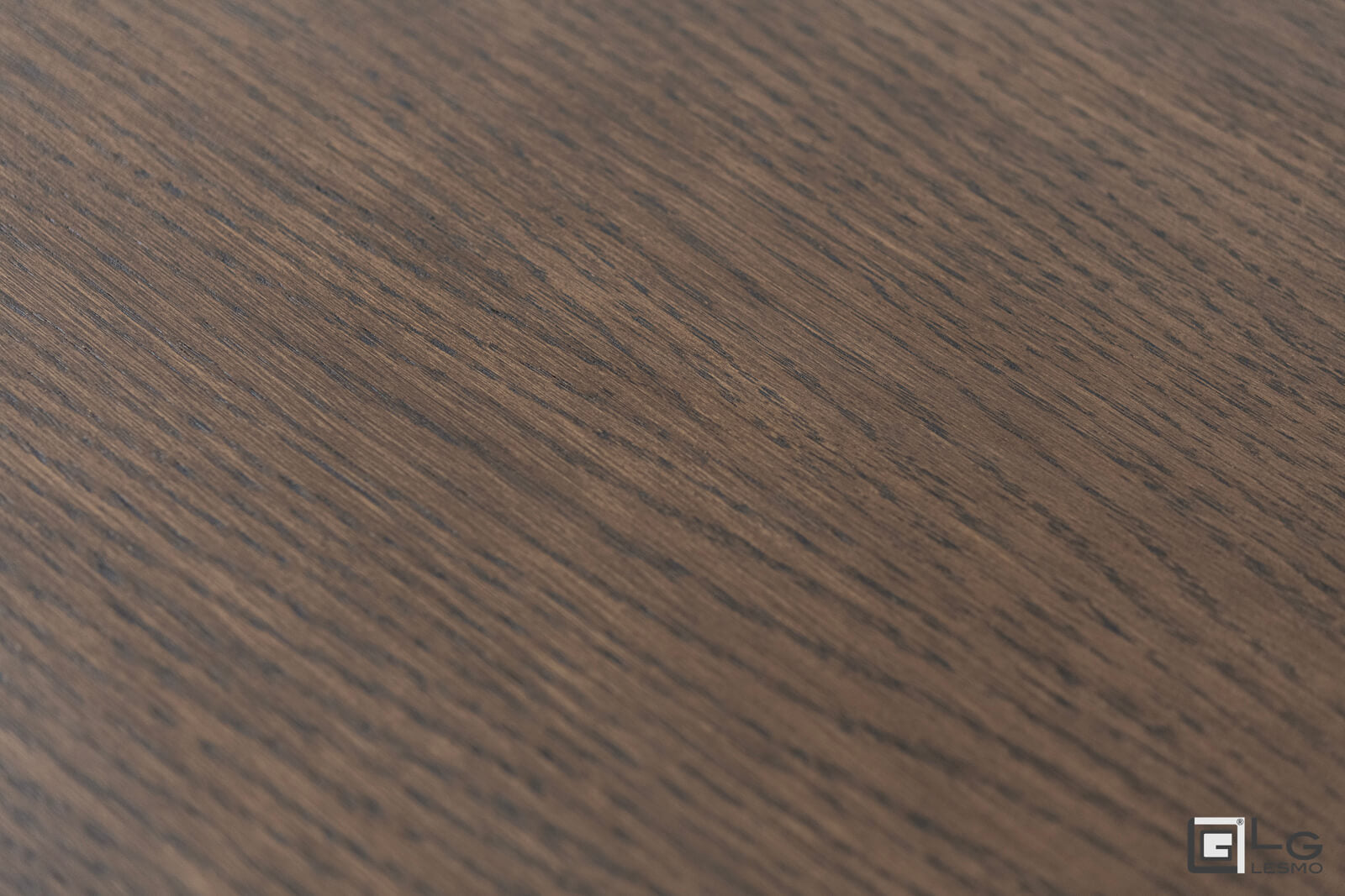 TRANSFORMABLE COFFEE TABLE<br>Finish: Tobacco Oak<br>up to 8 seats