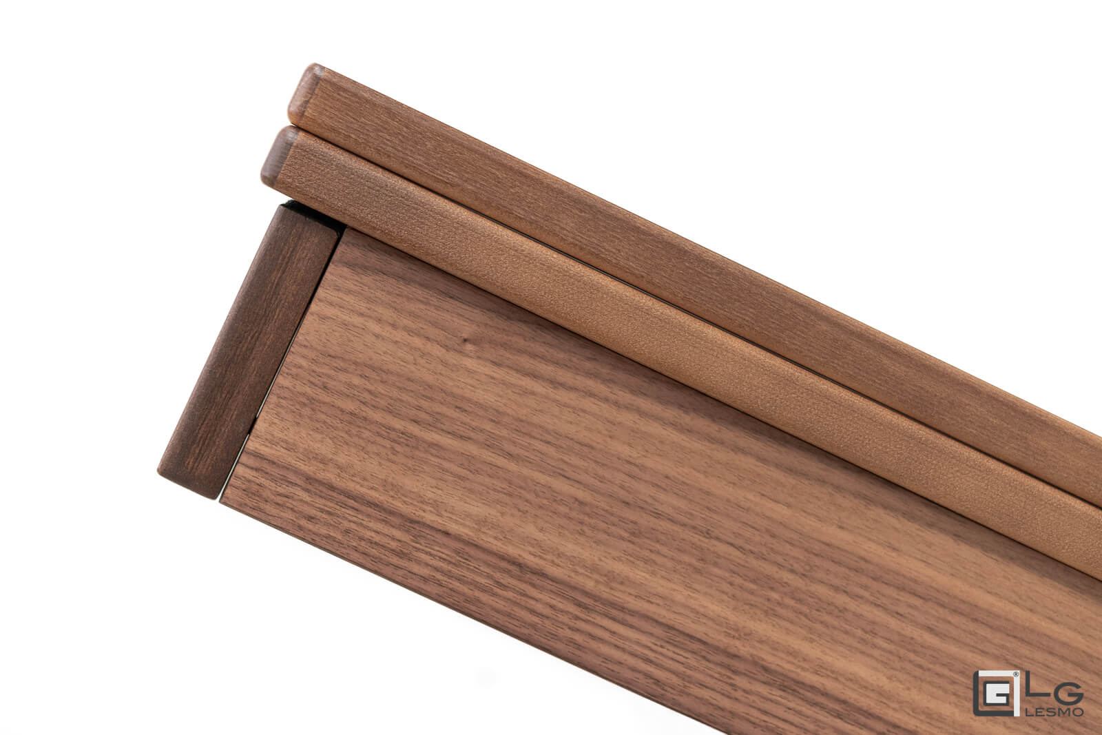 TRANSFORMABLE COFFEE TABLE<br>Finitura: Noce Canaletto Naturale<br>Fino a 8 posti