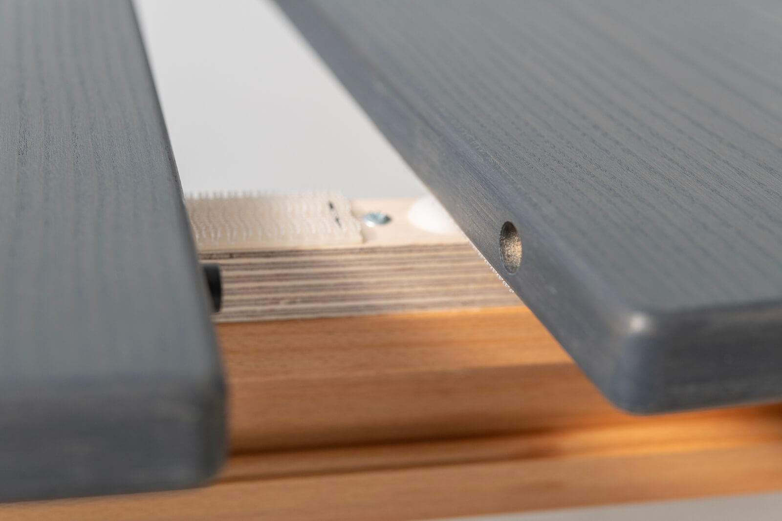 TAVOLINO ALLUNGABILE<br>Finitura: Frassino Antracite<br>fino a 12 posti